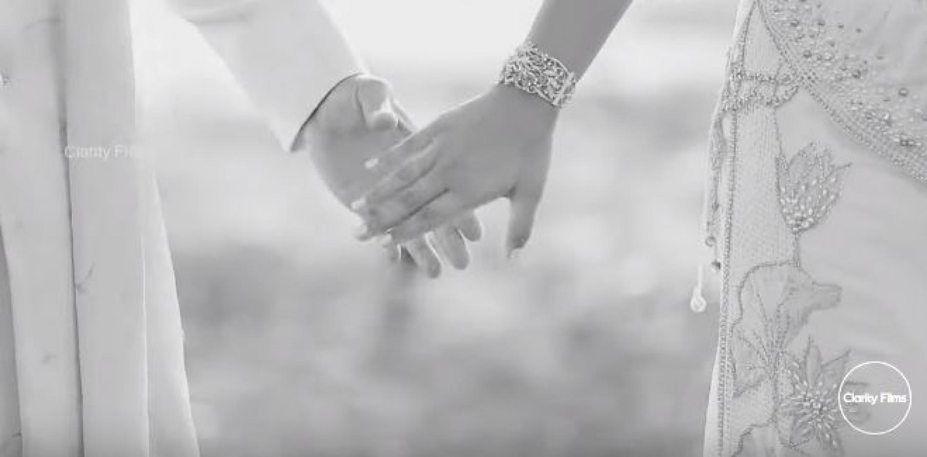 Rohitha Rajapaksa – ඇයගේ සිනහා Official Wedding Music Video