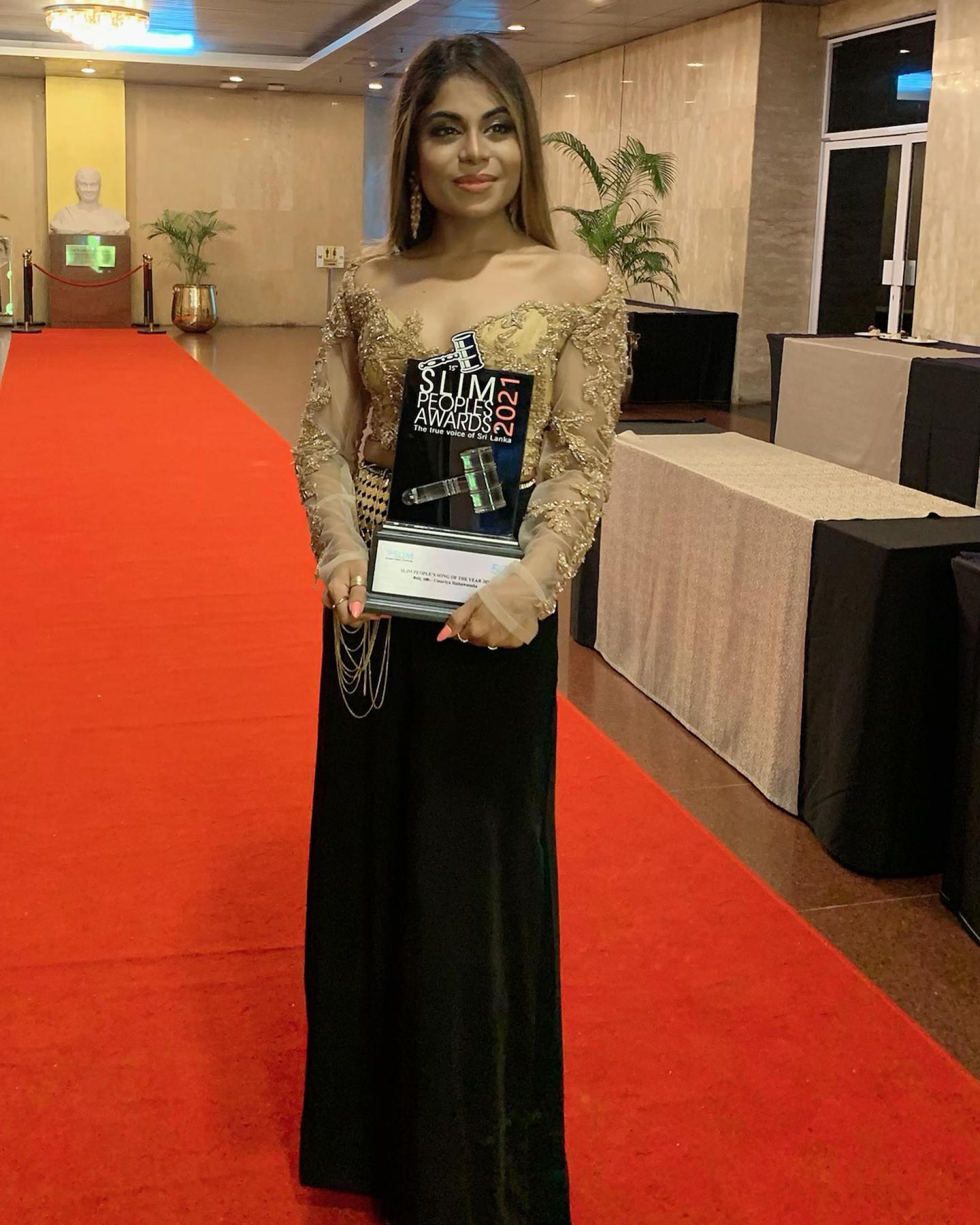 News : Umaria Bags Song Of The Year Award As SLIM