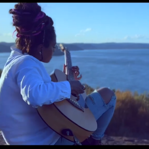 New Music : Roshani – Stay (Official Video)